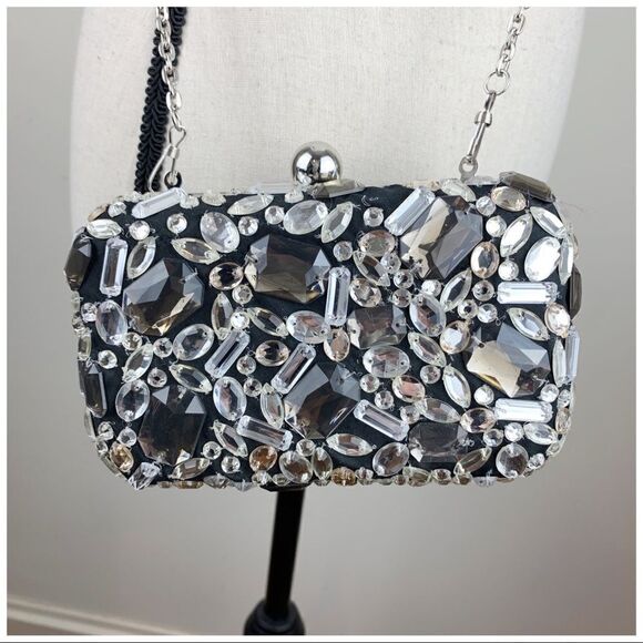 Kimchi Blu Gem Encrusted Clamshell Evening Bag Small Shoulder Cross-body - Picture 9 of 14